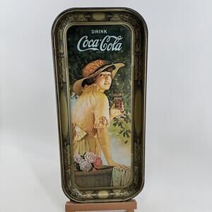 Vintage Coca-Cola 1970s “Elaine” Metal Serving Tray #TM225